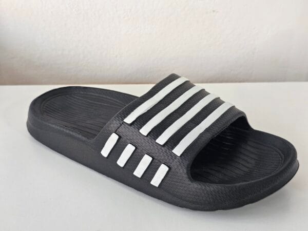 20250122_105000 Art 4 linije black