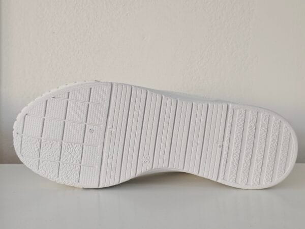 Art BM87-5 all white