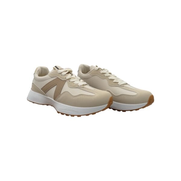 LM821 Beige