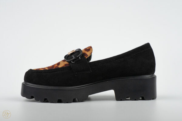 9137 black