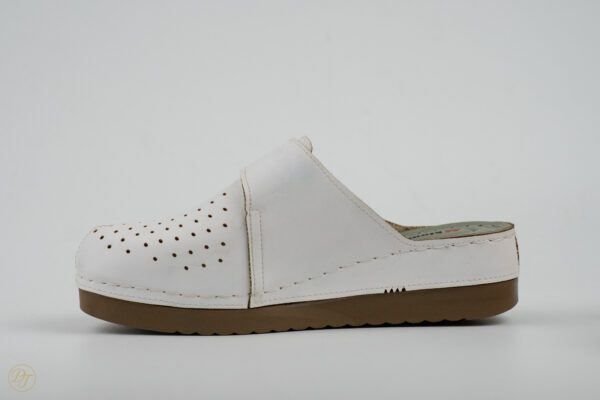 1541274, white