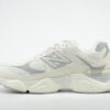 K18-16, white