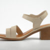W037032, beige