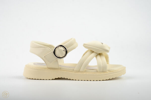 W582017, white