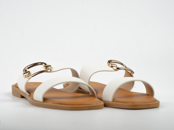 W596016, white